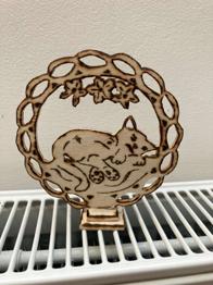 Geschnitzte Holzfigur Katze