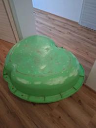 Sand- Wasserapfelhälften