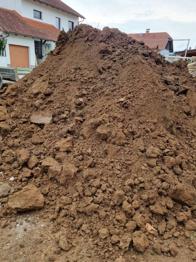 Humuserde (ca. 400 t)