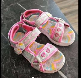 Sandalen von skechers Gr 28