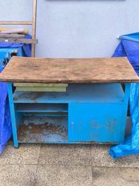 Werkbank Metall mit Holzplatte