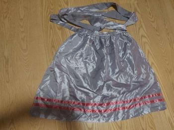 Dirndl Schürze zu verschenken