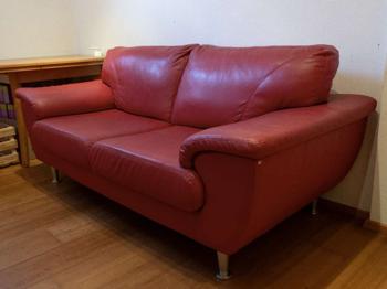 Sofa, Zweisitzer, Weinrot
