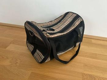 Transportbox für kleine Hunde oder Katzen