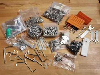Diverse Schrauben etc. zu verschenken