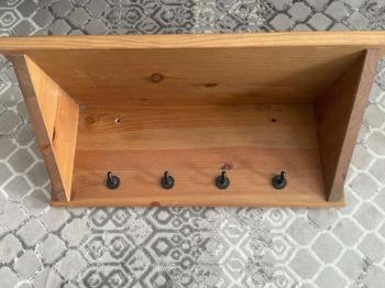 Schlüsselbrett/ Wandablage mit Haken