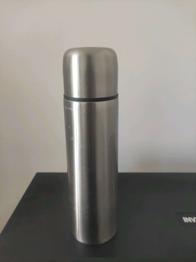 (reserviert) Thermoskanne keine Schäden