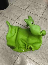 Aufblasbares hüpftier