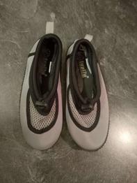 Schwimmschuhe Gr. 30