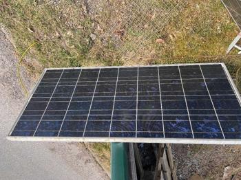 Verschiedene solar platten abzugeben!