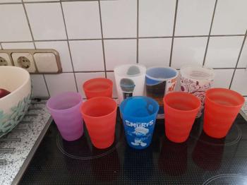 Trinkbecher Konvolut / Kunststoff