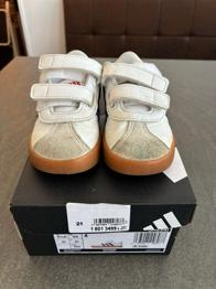 (reserviert) Sneakers von Adidas, Größe 21