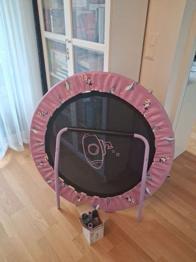 (reserviert) Trampolin für Drinnen