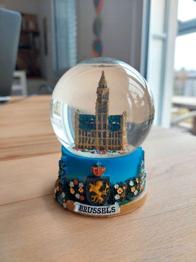 Schneekugel Brüssel