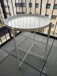 (reserviert) IKEA Beistelltisch