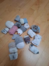 Diverse Neugeborenensocken