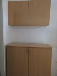 Schrank mit Hängeschrank, Buche