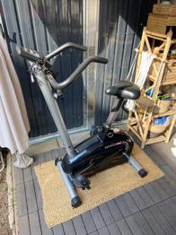 (reserviert) Heimtrainer / Ergometer zu verschenken