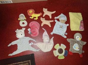 Baby Knutschi und Spielzeug!