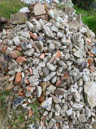 Bauschutt Betonbruch Mauersteine Unterbaumaterial