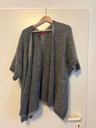 (reserviert) Cardigan S. Oliver