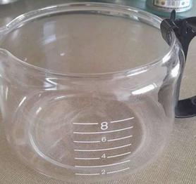 Kaffeekanne ohne Deckel mit Maße