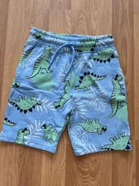 Buben kurze Hose von primark Größe 122