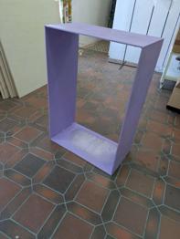 (reserviert) Metallständer