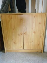 Schränke zu verschenken