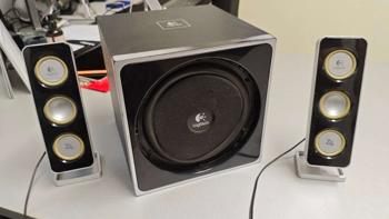 Lautsprecher zu verschenken ohne Regler