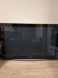 (reserviert) Fernseher zu verschenken