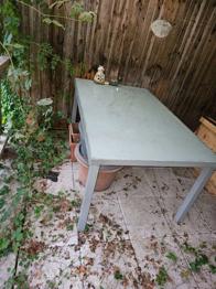 Gartentisch