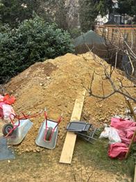 Gratis Aushub: Hochwertige lehmhaltige Erde (ideal für Garten & Teich) ERDAUSHUB ca. 10qm