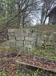 Bauziegel Beton Deckenziegel und Andere Werkstoffe ! MUSS BIS FREITAG ABGEHOLT WERDEN! dann Entsorgung!