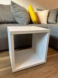 Nachttisch / Kätchen