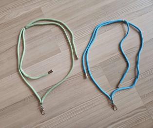 Bänder zum Umhängen und zusammenziehen mit Haken