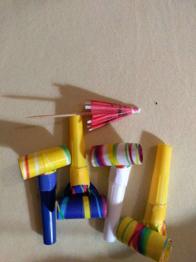 Tröten für Kinderparty