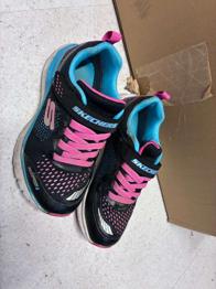 Skechers