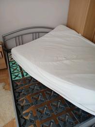 BETT mit VERSTELLBAREN LATTENROST 140 BREIT