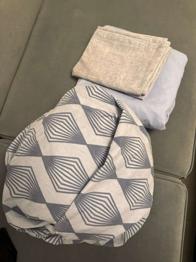 Bettwäsche und Spannleintücher