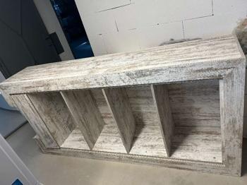 Großes Regal kostenlos abzugeben - nur Selbstabholung.