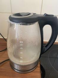 Wasserkocher, funktionstüchtig, Deckel abgebrochen