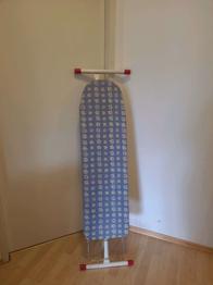 Bügelbrett höhenverstellbar