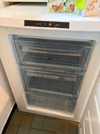 (reserviert) Gefrierschrank