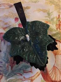 #VINTAGE# Dunkelgrüne Herbst- Blattkerze, auf Gussblatt!