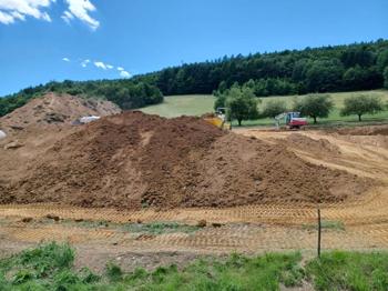 Garten- oder Füllmaterial abzugeben - Erde aus Aushub