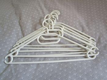 Kleiderbügel / 6 Stück