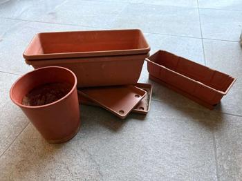 Versch. Töpfe Garten