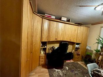 Dringend abzugeben! Schlafzimmerverbau!