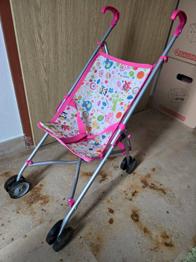 Puppenwagen / Puppen Buggy zu verschenken
